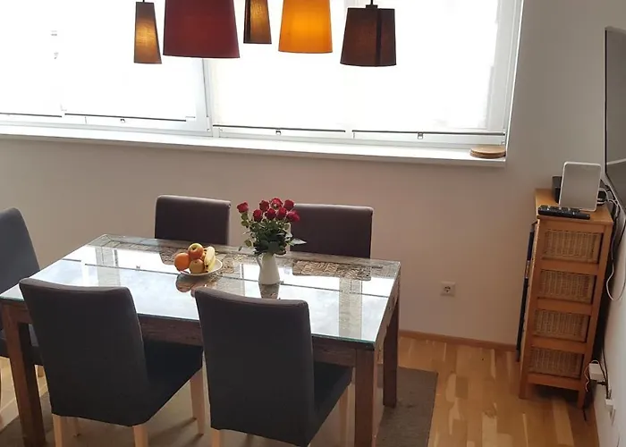 Moderne Maisonette Mit Terrasse Vienna