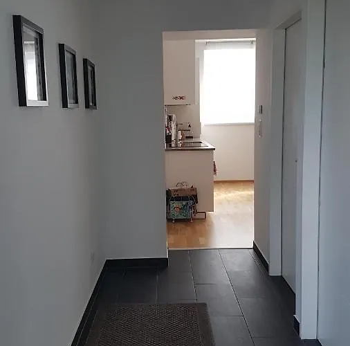 Moderne Maisonette Mit Terrasse